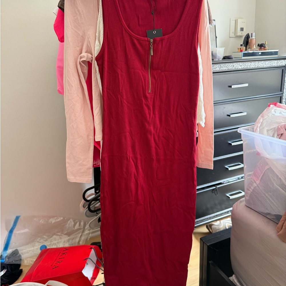 Red Sleeveless Zip-Up maxi Dress